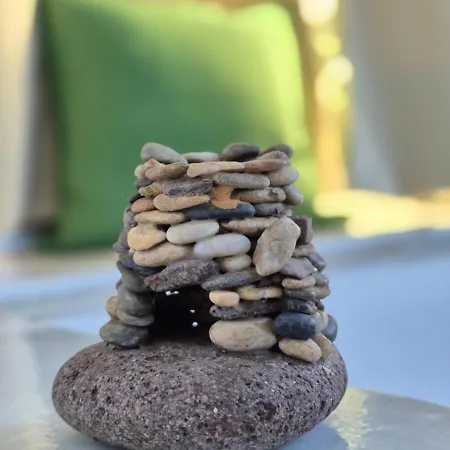 아파트 Is Candelaus